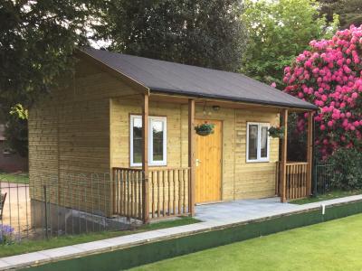 Pic 45. 5.4m x 4.2m Bowls Pavilion with 2 layer torch-on felt roof